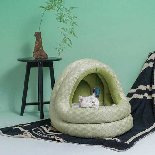 Green Pine Cave Cat Bed - Japanese Design with cozy dome shape and soft interior, perfect for stylish cat sleep and home decor.