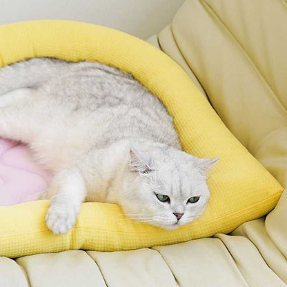 Childlike Cooling Cat Bed