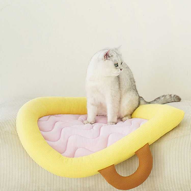 Childlike Cooling Cat Bed