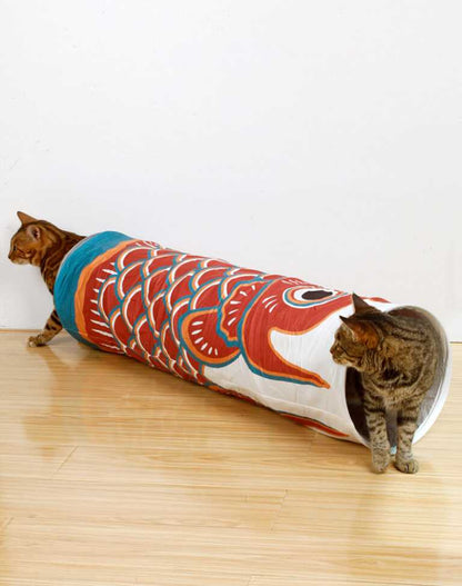 Carp Streamer Cat Tunnel