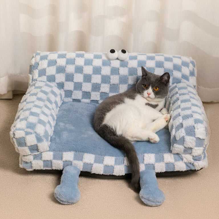 Big-eyed Blue and White Checkered Cat Couch
