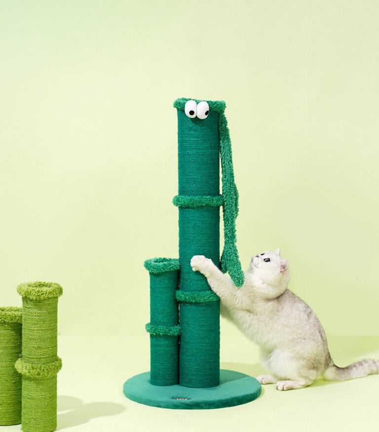Lucky Bamboo Big Cat Scratcher Post
