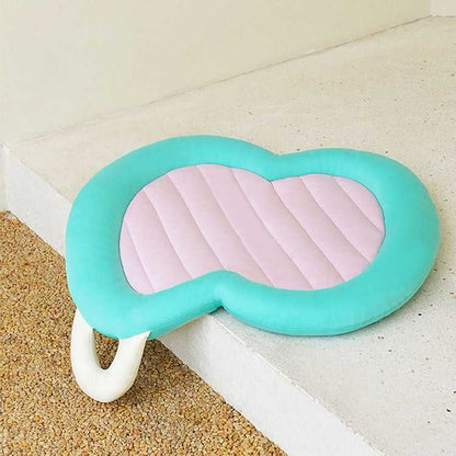 Childlike Cooling Cat Bed