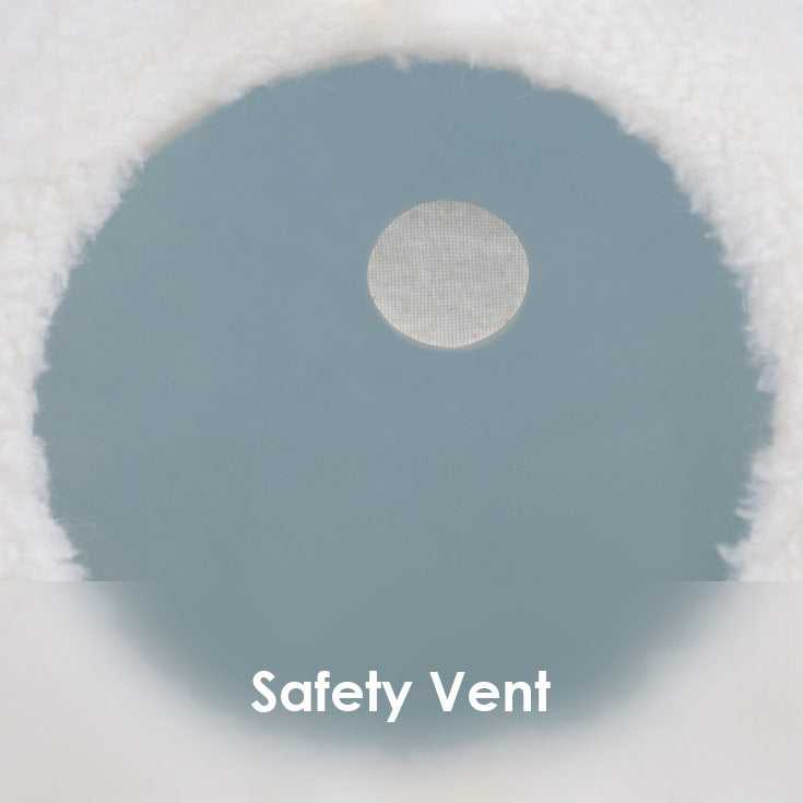 Interior view of Snowman Cat Covered Bed showing safety vent for airflow, ensuring pet comfort and breathability.