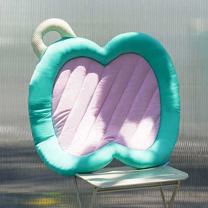 Childlike Cooling Cat Bed